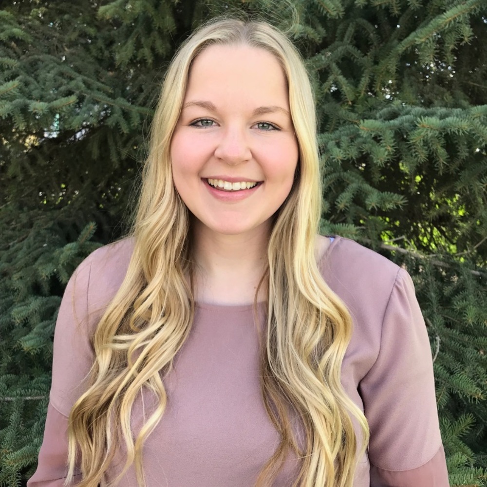 Meet your Posher, Hailey